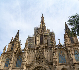 Fototapeta na wymiar Exterior shot of the Cathedral of Barcelona in Barcelona, Spain