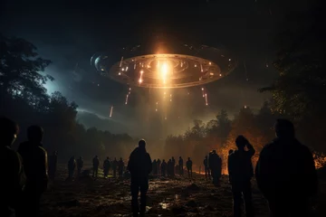 Keuken foto achterwand UFO Under a vast night sky, a group of awestruck observers gazes up, captivated by the ethereal glow of a hovering UFO, a thrilling mystery in the cosmos.