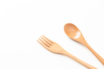 白背景に木製のカトラリー