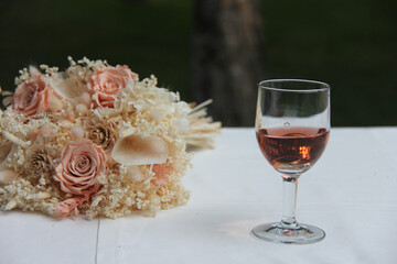 Bridal flower and rose wine