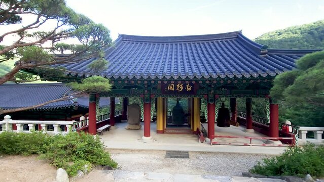 한국, 오대산 상원사 동종이 있는 건물