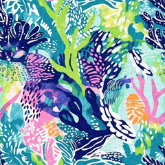 Tropical modern coastal pattern clash fabric coral reef print for summer beach textile designs with a linen cotton effect. Seamless trendy underwater kelp and seaweed repeat background