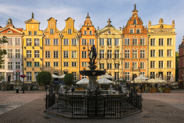 Langer Markt mit Neptunbrunnen, Altstadt, Rechtstadt, Danzig, Polen   english  Long Market with Neptune Fountain, old town, Gdansk, Poland © Peter Engelke