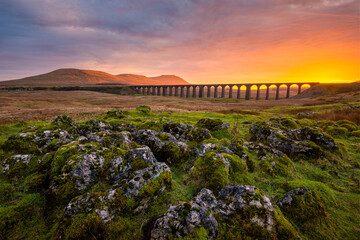 Beautiful sunset at The Ribblehead Viaduct in The Yorkhire Dales National Park. - 630029103