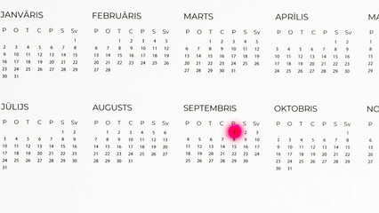 Calendar marking September 1 with different colors