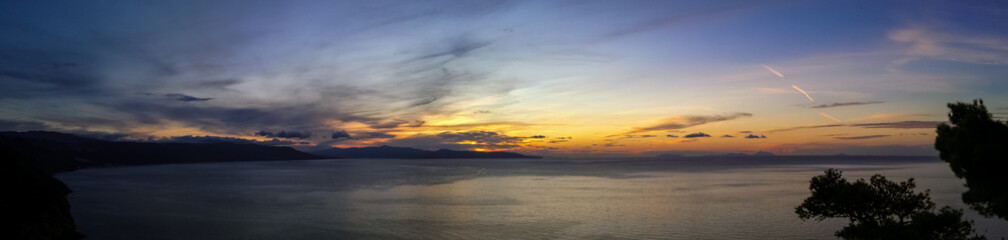 Fototapeta na wymiar Late Panorama over the Costa Viola