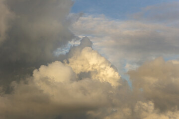 Fototapeta na wymiar clouds in the timelapse