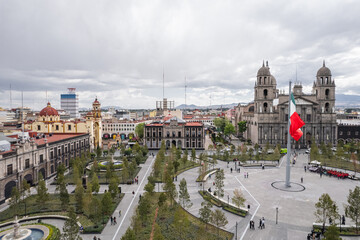 Fototapeta na wymiar Plaza de los Mártires en Toluca