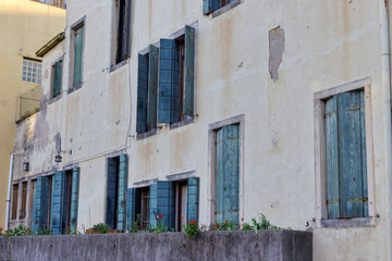 Fototapeta na wymiar Old Town Charm Vintage Windows in Padua Italy