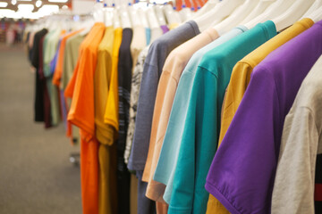 Obraz premium Row of Shirts in a store in istanbul .