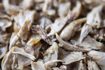 Shredded chicken meat