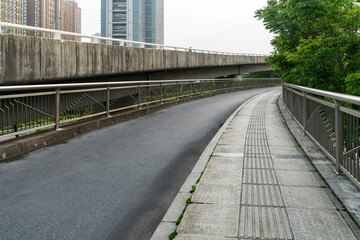 Fototapeta premium Highway and viaduct under the blue clouds