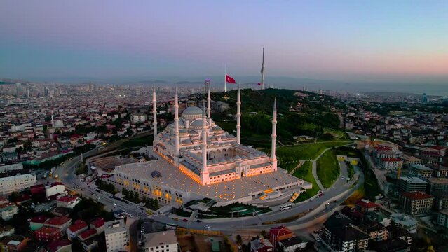 4K UHD Aerial view of Camlica mosque in Istanbul