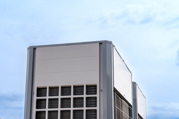Multizone air conditioning and ventilation system