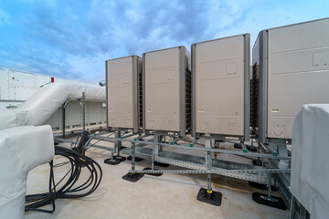 Multizone air conditioning and ventilation system