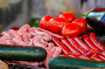 sausage and chorizo ​​meat, black pudding, tomato, barbecue sausages
