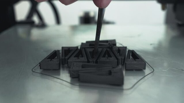 3D Printing Hobby Parts, Close up Timelapse