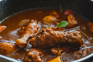 煮込みチキンカレー