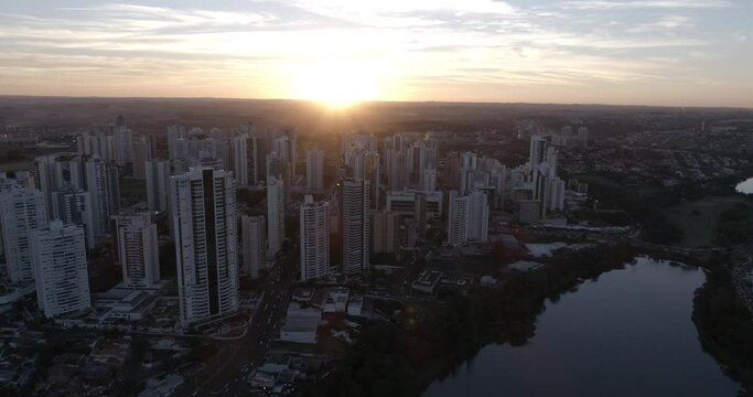 Londrina Sunset Gleba Palhano Aerials Paraná Brasil Drone 4k (flat image for better for post production)