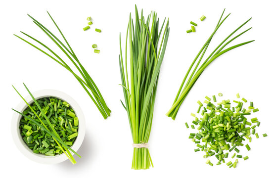 fresh green herbs: chives in a bunch, blades, chopped loose pieces, in a heap and a bowl, isolated cooking, nutrition / diet, farm or garden design elements, set / collection, cut-out transparent PNG