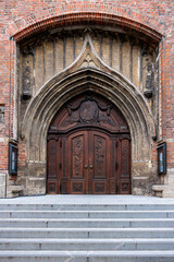 Fototapeta na wymiar Side door of the Frauenkirche Church in Munich