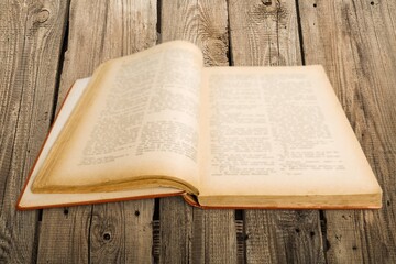 Obraz premium opening white blank page of book