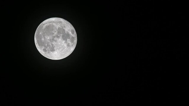 full super moon in the night sky