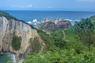 Playa del silencio in Asturias, Spain © laudibi