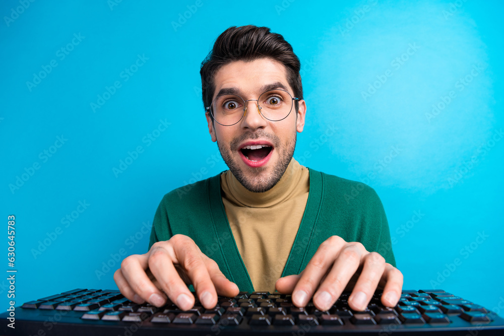 Aufkleber closeup photo of young surprised copywriter with keyboard guy message from ceo his company get promo