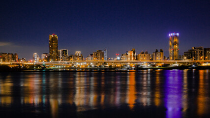 Fototapeta na wymiar City Skyline at Night