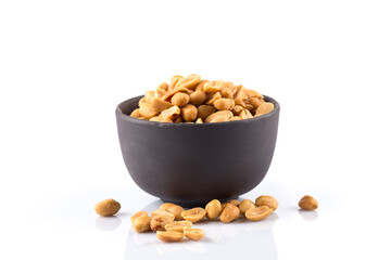 peanut nuts salt in bowl