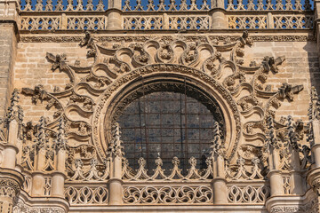 Roman Catholic Cathedral of Saint Mary of the See (Catedral de Santa Maria de la Sede, 1528). Door of the Prince (Puerta del Principe) with Statue of the Giraldillo. Seville, Andalusia, Spain.