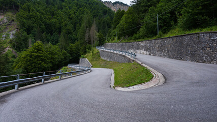 road with mountain hairpin bend - obrazy, fototapety, plakaty