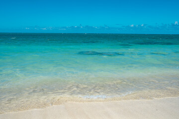 Fototapeta na wymiar Lanikai Beach or Kaʻōhao Beach is located in Kaʻōhao, a community in the town of Kailua and on the windward coast of Oahu, Hawaii. 