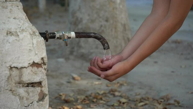 water scarcity issues hot lands of many countries