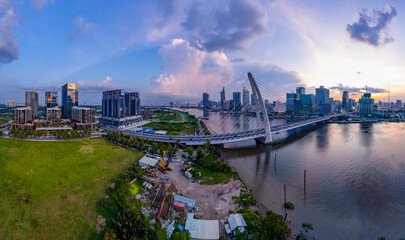 Naklejka premium Sunset on Saigon riverside, Ho Chi Minh city Vietnam. Photo taken on 15th July, 2023.