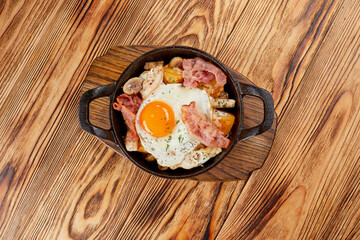 tasty breakfast on teh wooden background