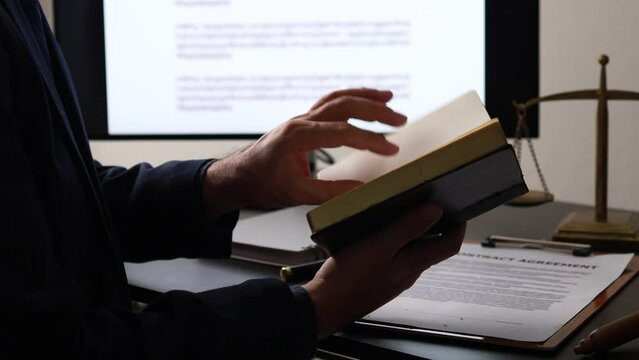Lawyers read legal books defend their clients' cases, the lawyer concept assumes that the defendant defends the client in order to win the case or gain the greatest benefit in accordance with the law.