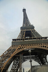 Eiffel tower vertical, Paris