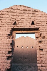 Obraz premium Ruins of a traditional adobe construction of Mayorazgo de Anillaco in Catamarca, Argentina.