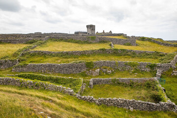 Fototapeta na wymiar Remainings Tower ruins Inisheer Aran Islands scenic view