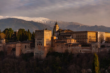 Fototapeta premium Alhambra Palace in Granada, Andalusia, Spain
