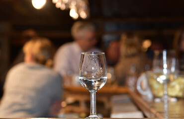 Ein Glas Alkohol