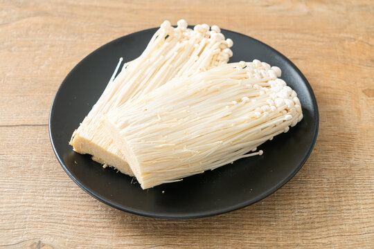fresh enoki mushroom or golden needle mushrooms