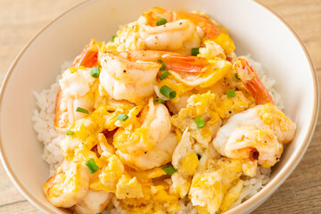 creamy omelet with shrimps rice bowl