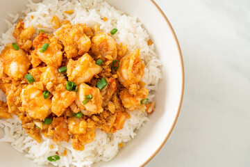 stir-fried shrimps with garlic and shrimps paste