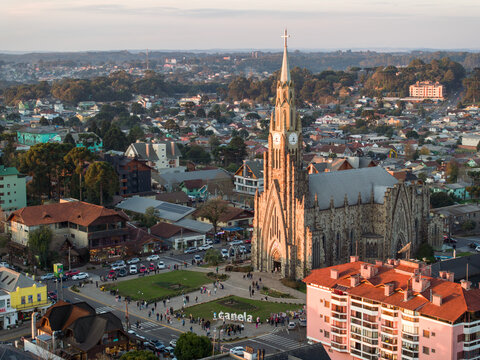 Igreja em Canela, Catedral de Pedra, Igreja Matriz de Nossa Senhora de Lourdes, Rio Grande do Sul, Brasil.