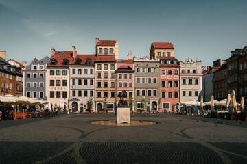 Market Square (Rynek Starego Miasta) in Warsaw © reuerendo