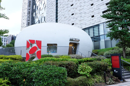 スクエア・エニックスのオフィシャルショップ【アルトニア】　（東京都新宿区新宿　新宿イーストサイドスクエア）