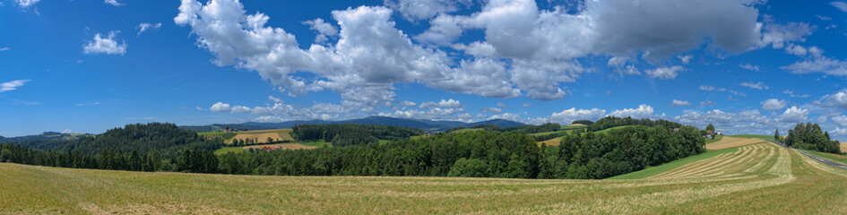 Fototapeta na wymiar panorama bucklige welt, lower austria, austria